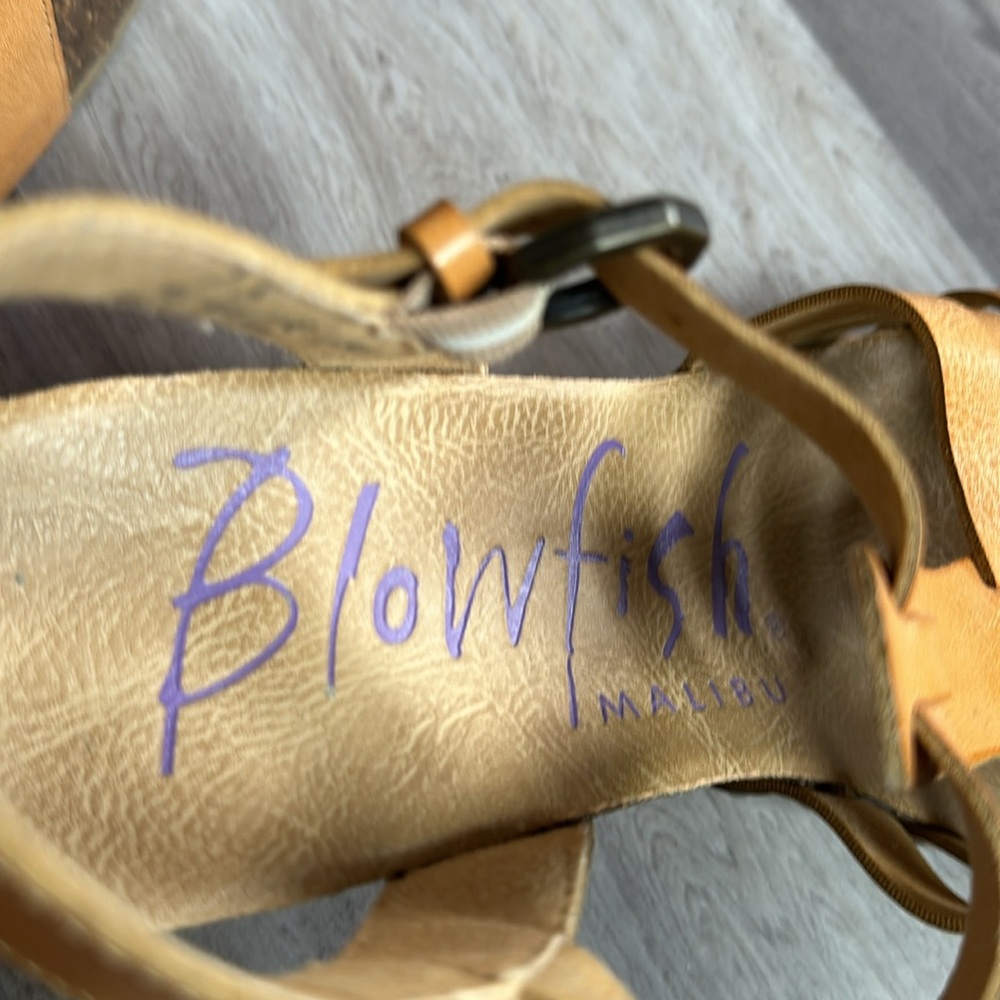 Blowfish Women’s 7.5 Platform Sandals - Picture 12 of 12